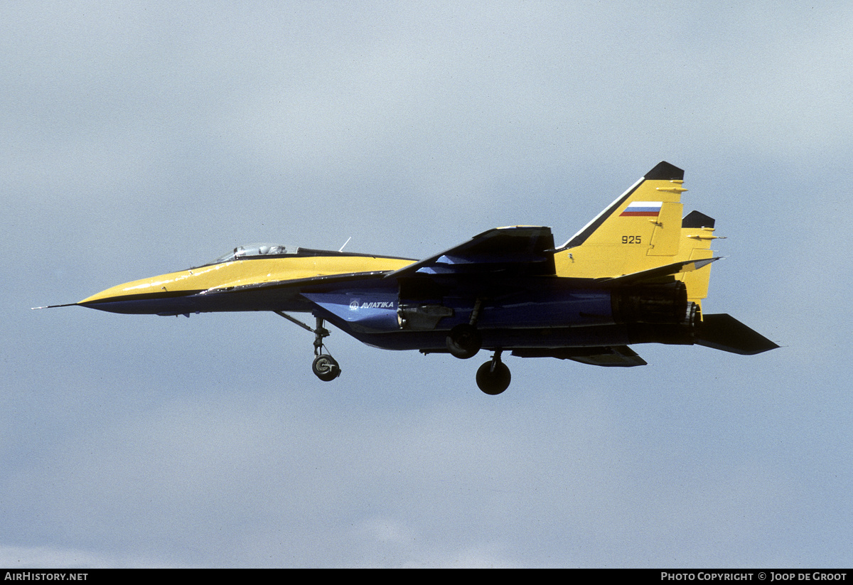 Aircraft Photo of 925 | Mikoyan-Gurevich MiG-29S | Russia - Air Force | AirHistory.net #155871