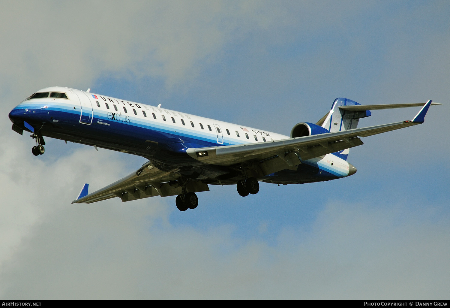 Aircraft Photo of N791SK | Bombardier CRJ-702ER NG (CL-600-2C10) | United Express | AirHistory.net #155898