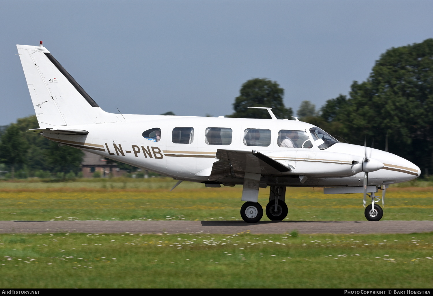 Aircraft Photo of LN-PNB | Piper PA-31-310 Navajo | AirHistory.net #155929