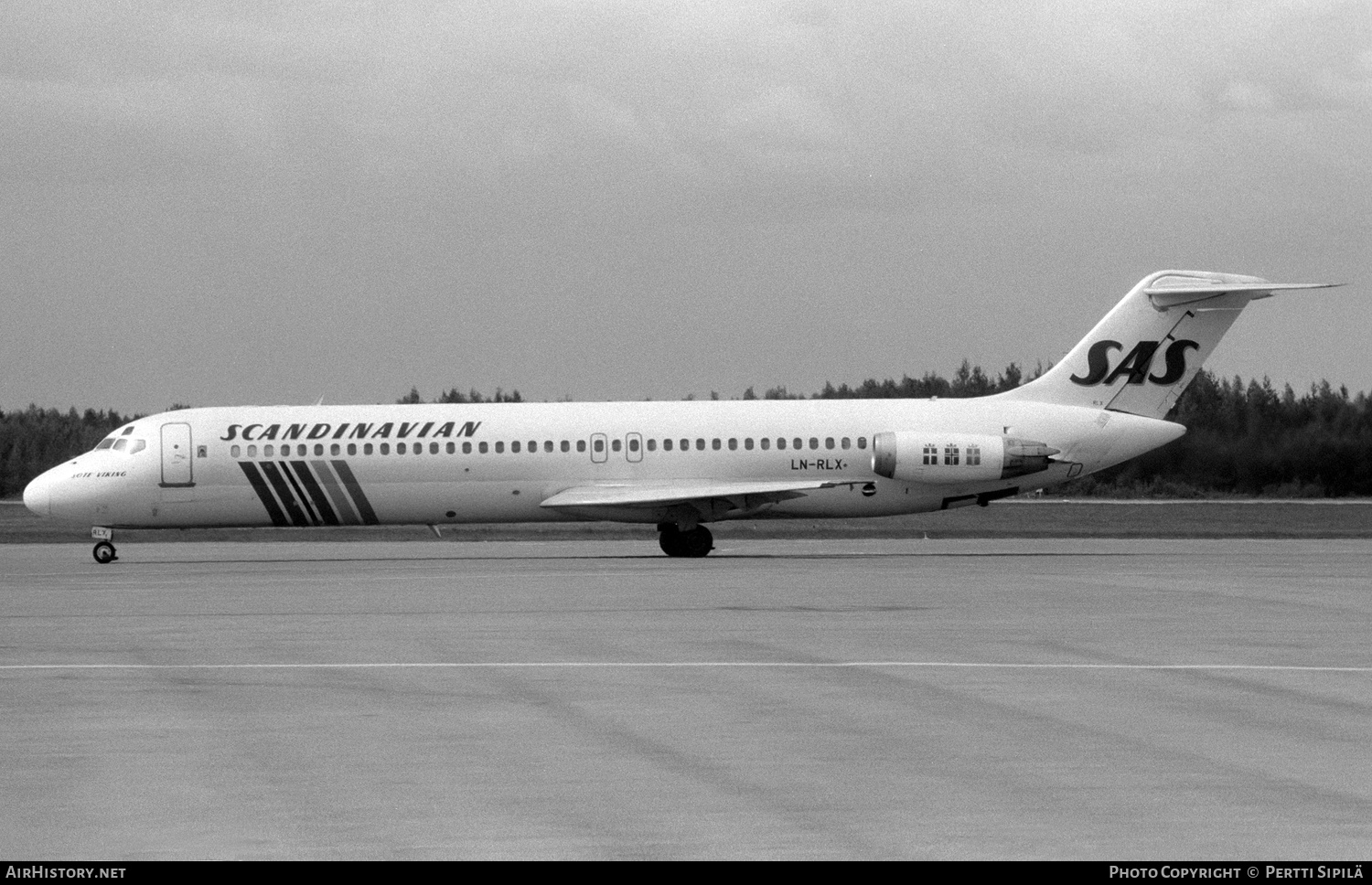 Aircraft Photo of LN-RLX | McDonnell Douglas DC-9-41 | Scandinavian Airlines - SAS | AirHistory.net #155976