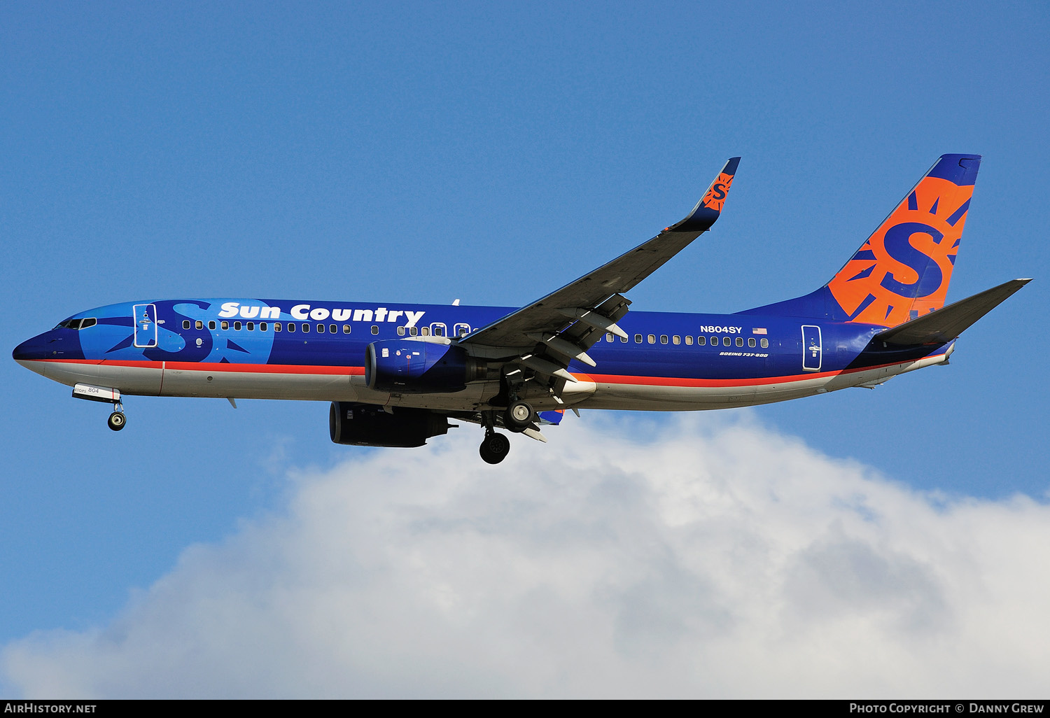 Aircraft Photo of N804SY | Boeing 737-8Q8 | Sun Country Airlines | AirHistory.net #155987