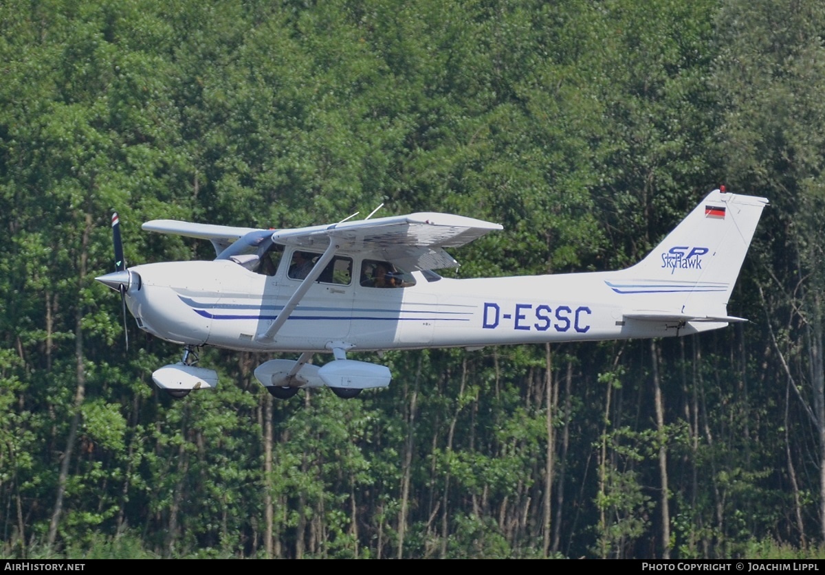 Aircraft Photo of D-ESSC | Cessna 172S Skyhawk SP | AirHistory.net #156022