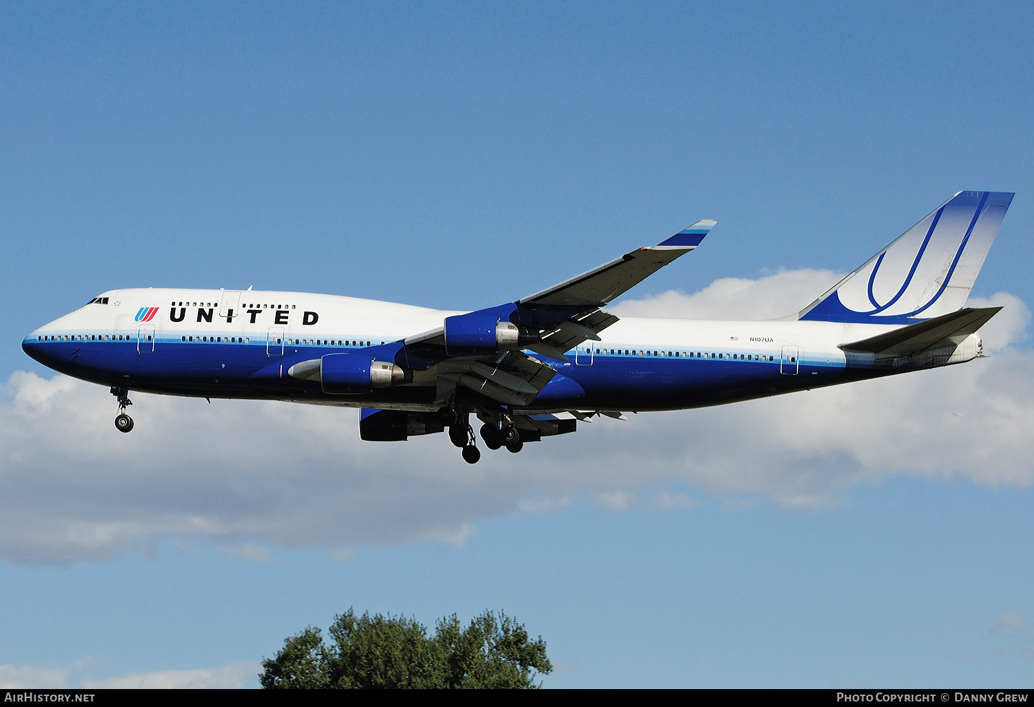 Aircraft Photo of N107UA | Boeing 747-422 | United Airlines | AirHistory.net #156088