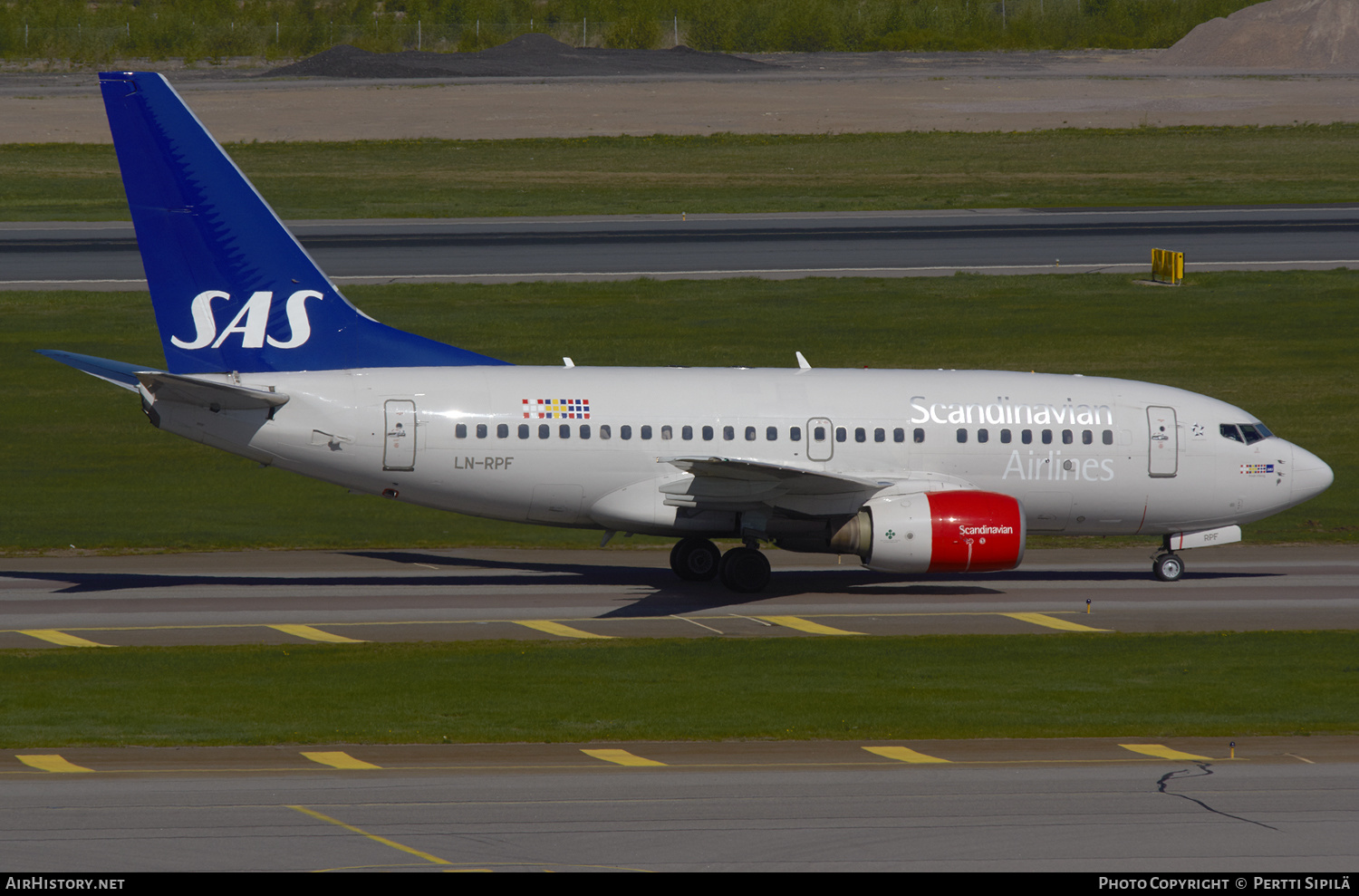 Aircraft Photo of LN-RPF | Boeing 737-683 | Scandinavian Airlines - SAS | AirHistory.net #156186