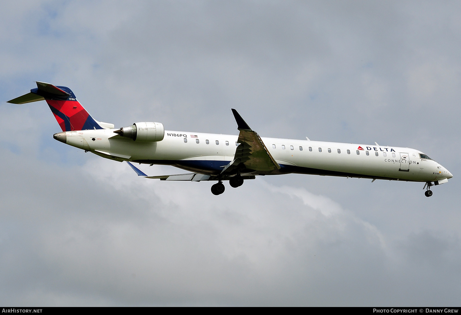 Aircraft Photo of N186PQ | Bombardier CRJ-900LR (CL-600-2D24) | Delta Connection | AirHistory.net #156197