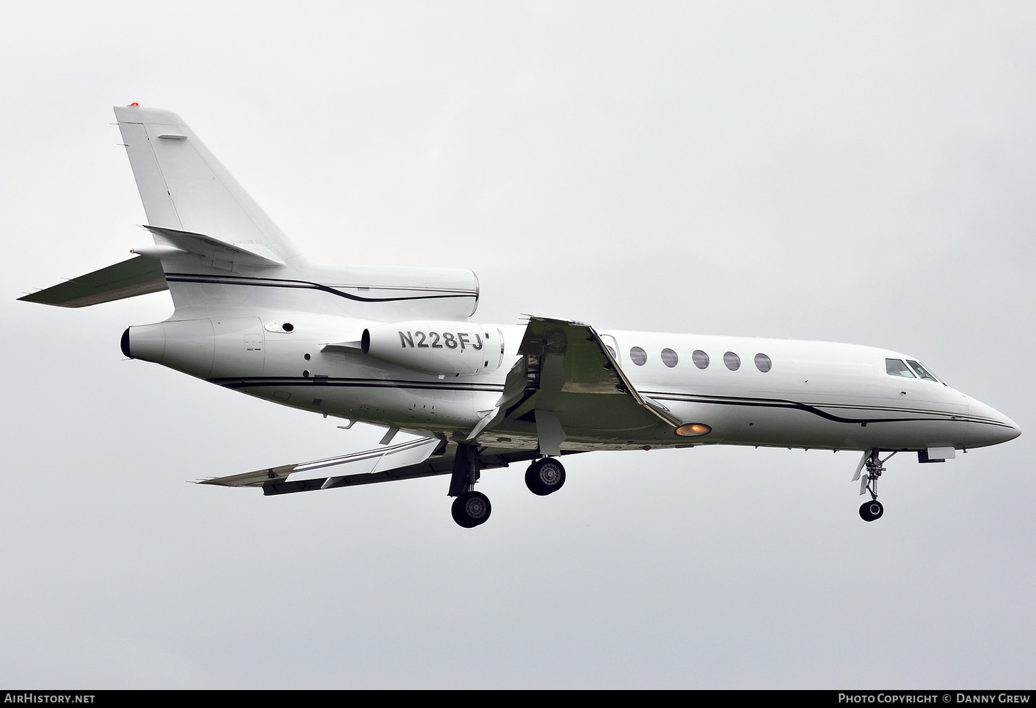 Aircraft Photo of N228FJ | Dassault Falcon 50 | AirHistory.net #156227