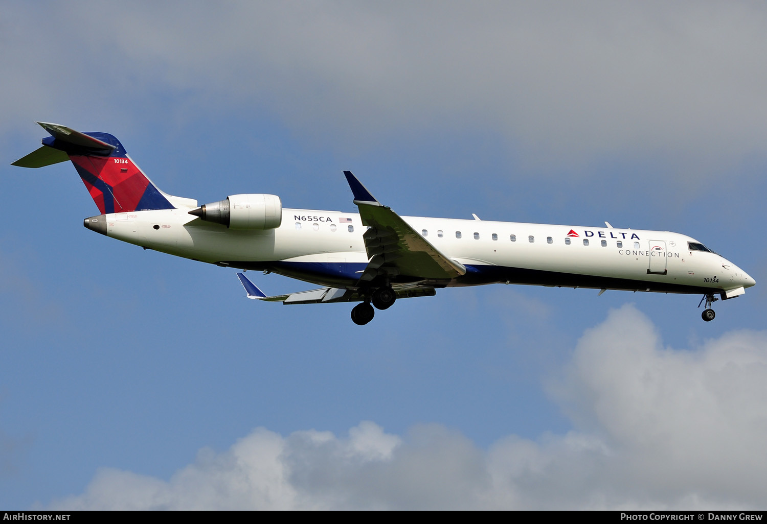Aircraft Photo of N655CA | Bombardier CRJ-701ER (CL-600-2C10) | Delta Connection | AirHistory.net #156231