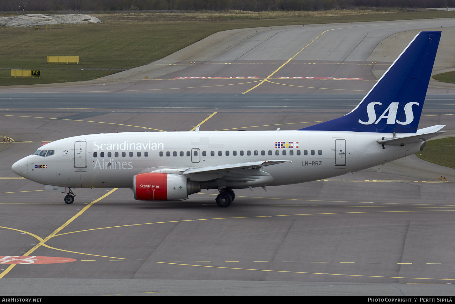 Aircraft Photo of LN-RRZ | Boeing 737-683 | Scandinavian Airlines - SAS | AirHistory.net #156256