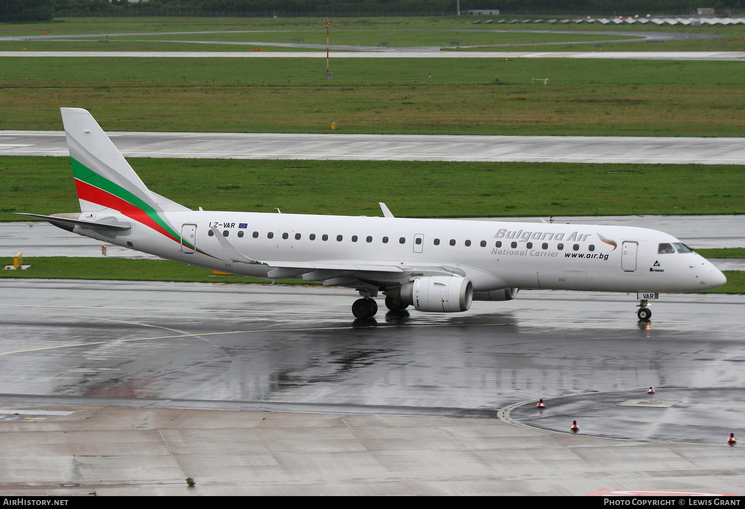 Aircraft Photo of LZ-VAR | Embraer 190STD (ERJ-190-100STD) | Bulgaria Air | AirHistory.net #156340