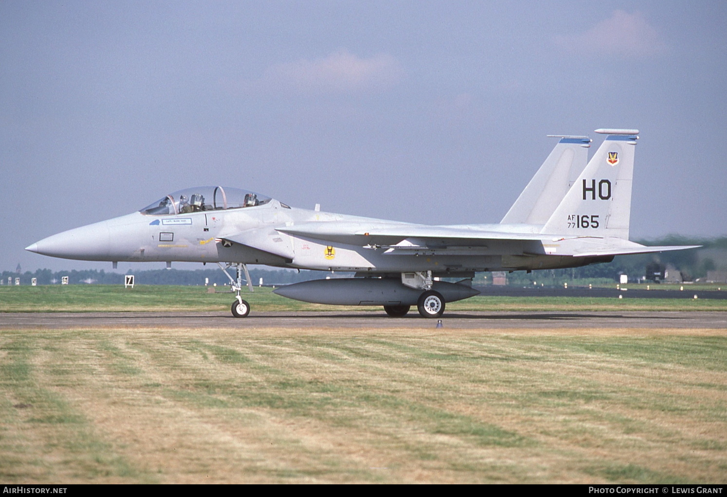 Aircraft Photo of 77-0165 / AF77-165 | McDonnell Douglas F-15B Eagle | USA - Air Force | AirHistory.net #156356