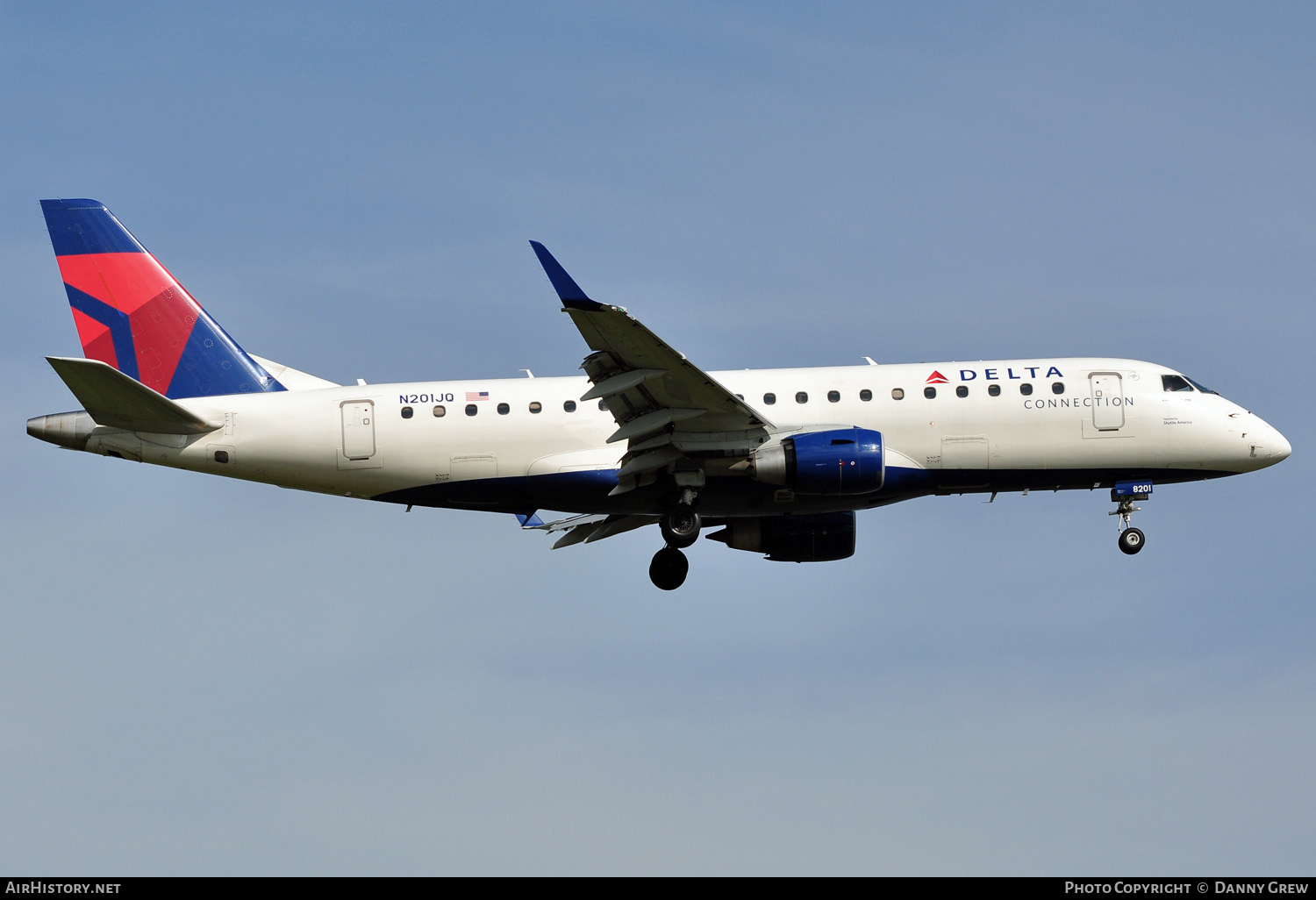 Aircraft Photo of N201JQ | Embraer 175LR (ERJ-170-200LR) | Delta Connection | AirHistory.net #156374