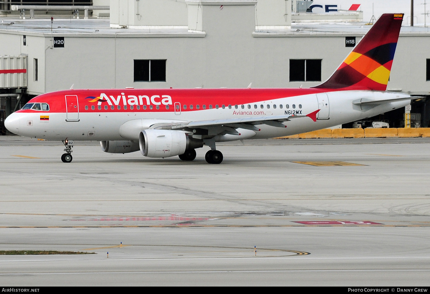 Aircraft Photo of N612MX | Airbus A319-112 | Avianca | AirHistory.net #156412