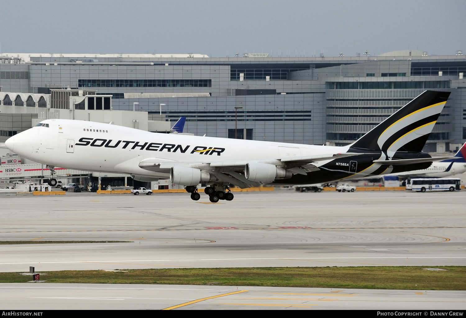 Aircraft Photo of N758SA | Boeing 747-281F/SCD | Southern Air | AirHistory.net #156539