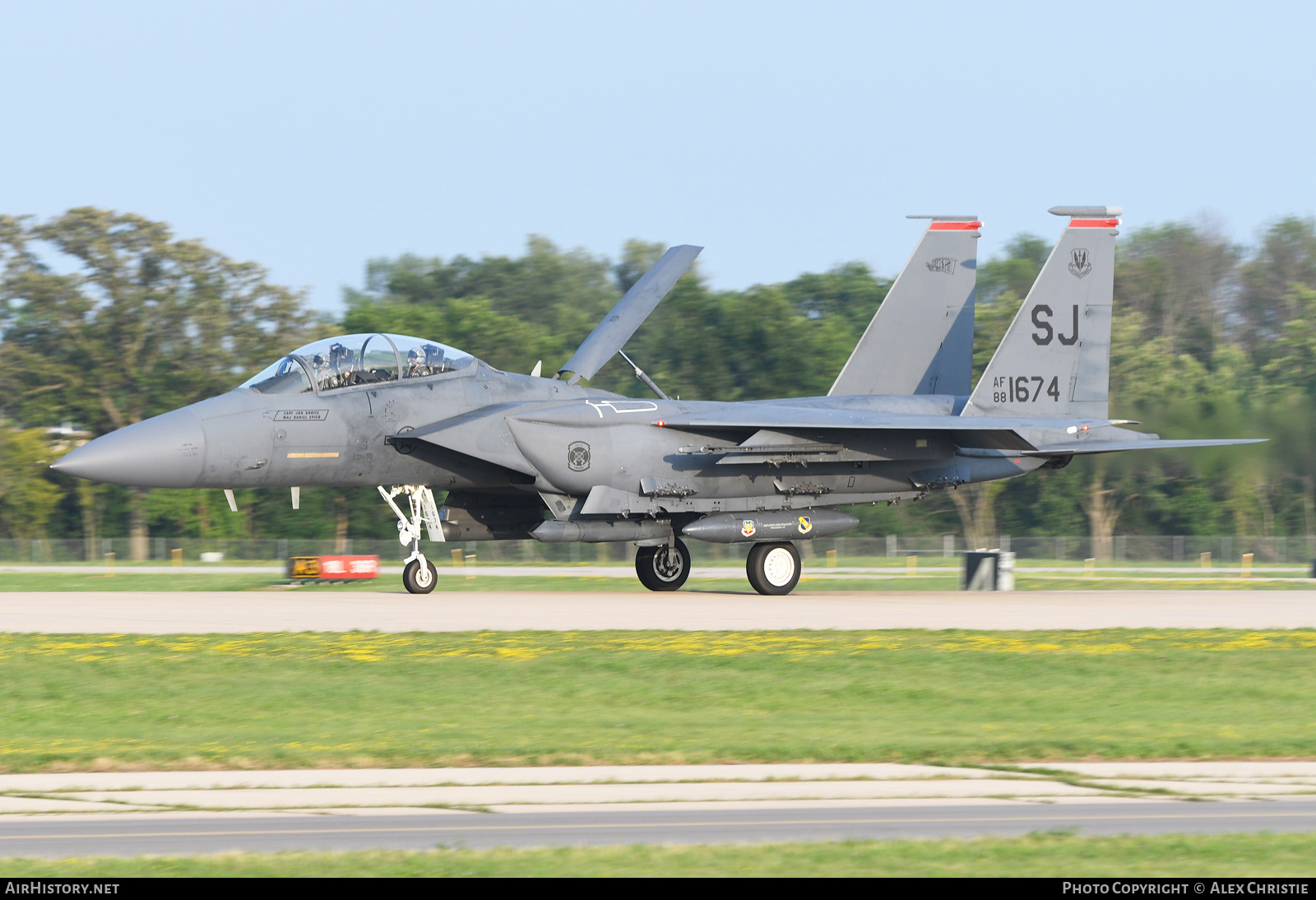 Aircraft Photo of 88-1674 / AF88-1674 | McDonnell Douglas F-15E Strike Eagle | USA - Air Force | AirHistory.net #156541