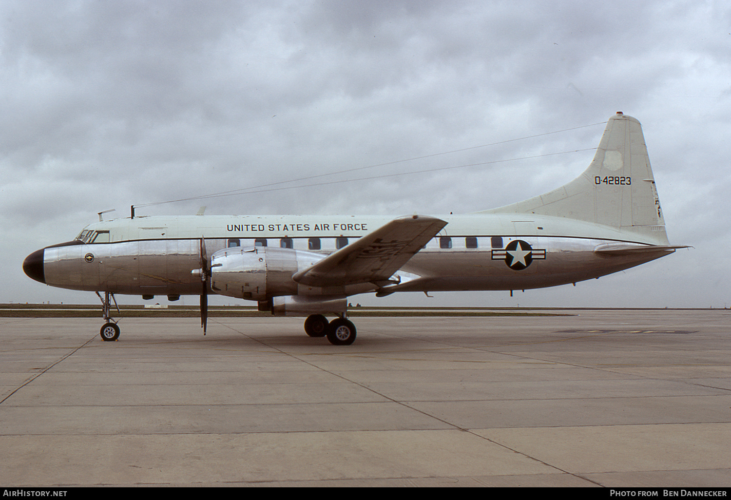 Aircraft Photo of 54-2823 / 0-42823 | Convair VC-131D | USA - Air Force | AirHistory.net #156646