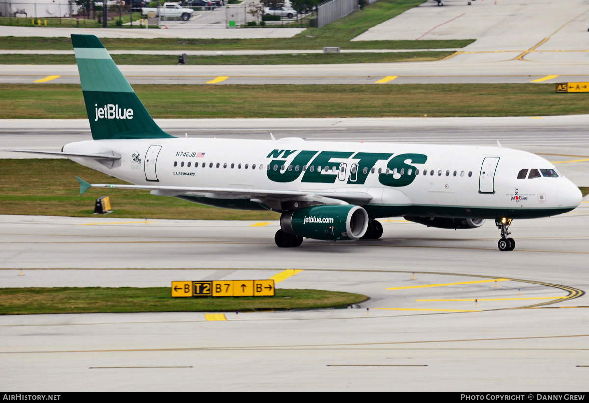 Aircraft Photo of N746JB | Airbus A320-232 | JetBlue Airways | AirHistory.net #156668