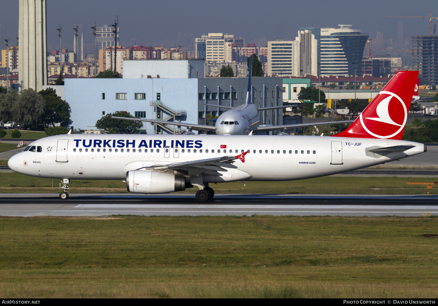 Aircraft Photo of TC-JUF | Airbus A320-232 | Turkish Airlines | AirHistory.net #156703
