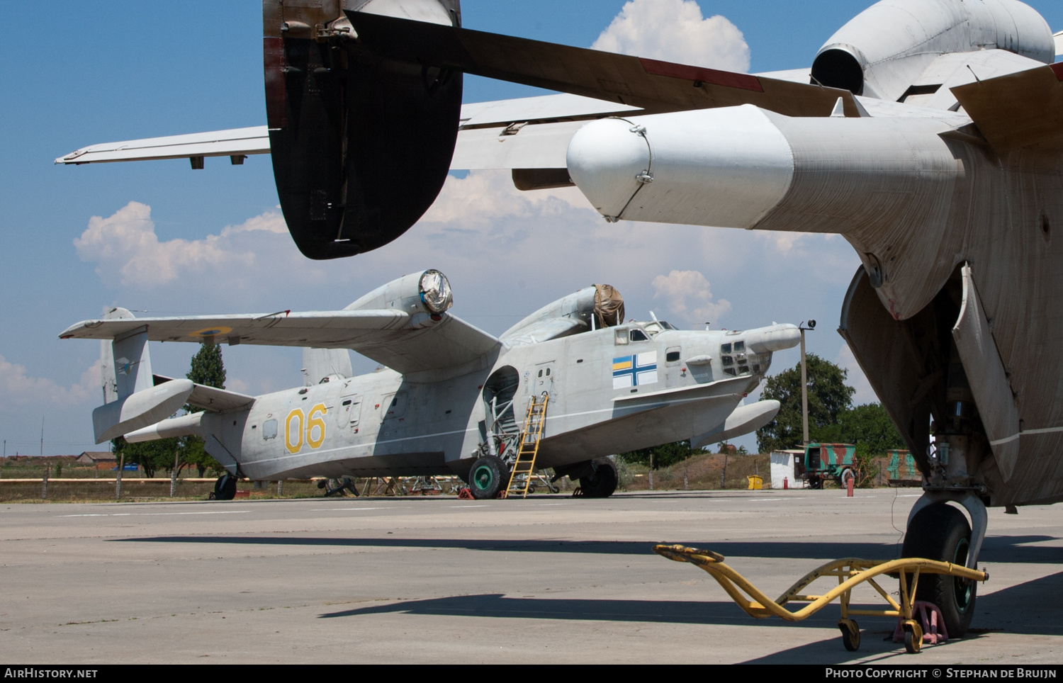 Aircraft Photo of 06 yellow | Beriev Be-12 Chaika | Ukraine - Navy | AirHistory.net #156731