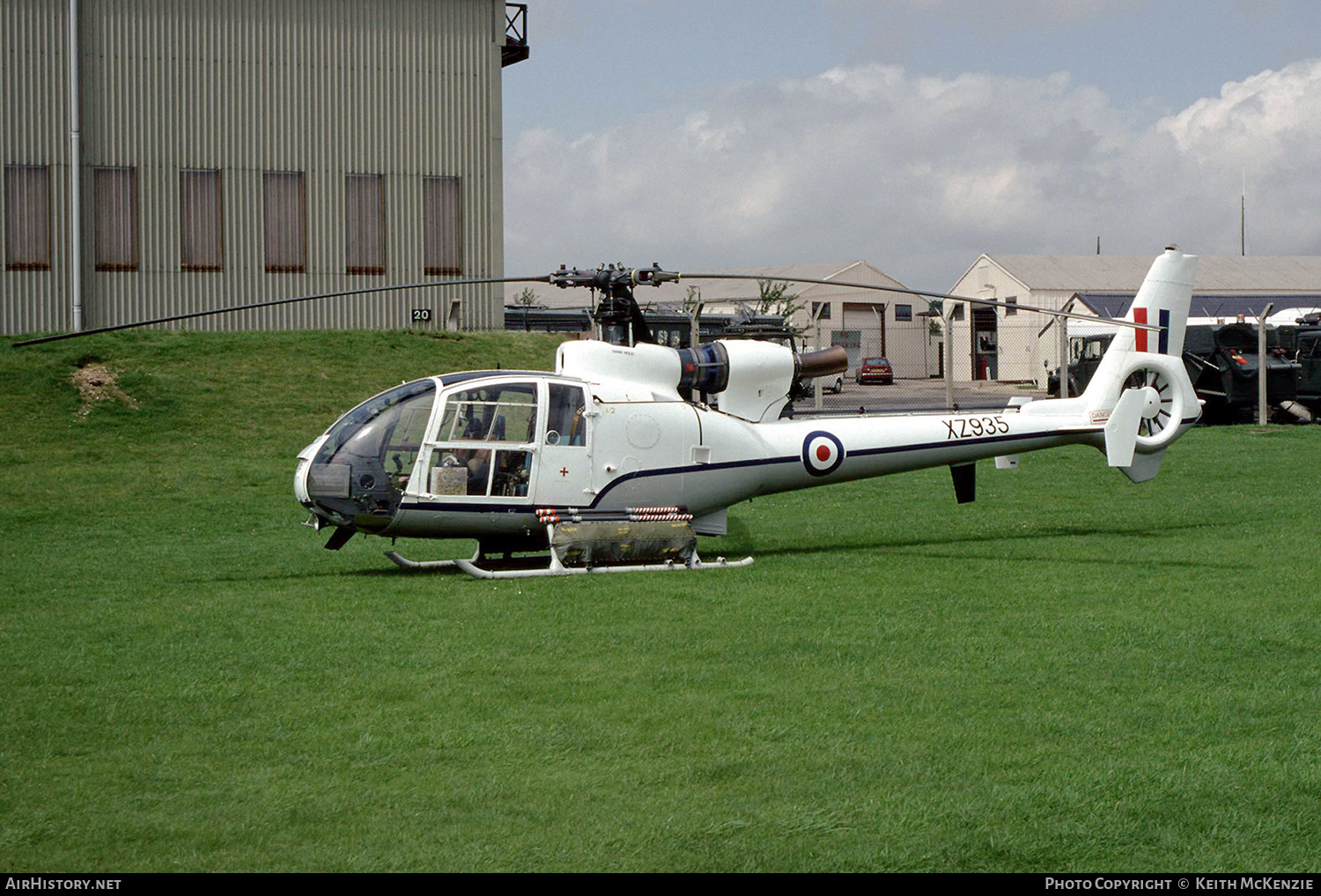 Aircraft Photo of XZ935 | Aerospatiale SA-341D Gazelle HT3 | UK - Air Force | AirHistory.net #156790