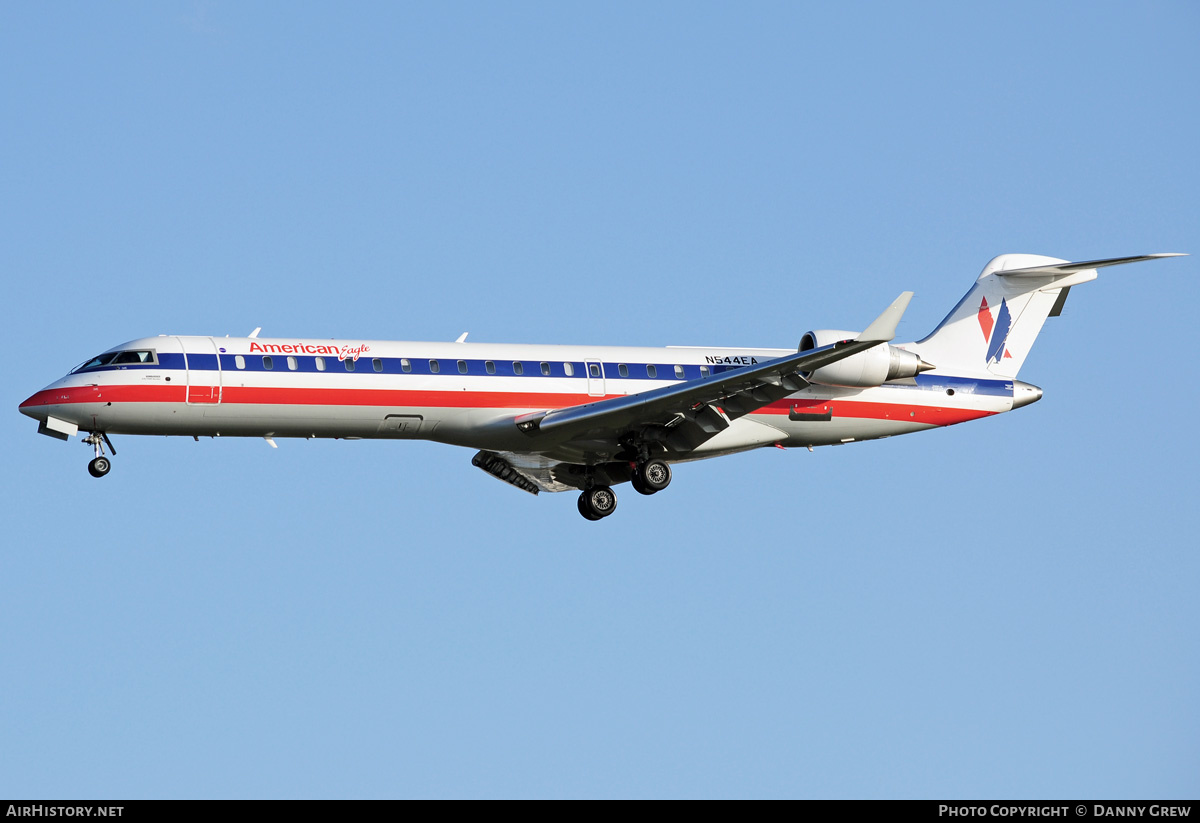 Aircraft Photo of N544EA | Bombardier CRJ-702ER NG (CL-600-2C10) | American Eagle | AirHistory.net #156896