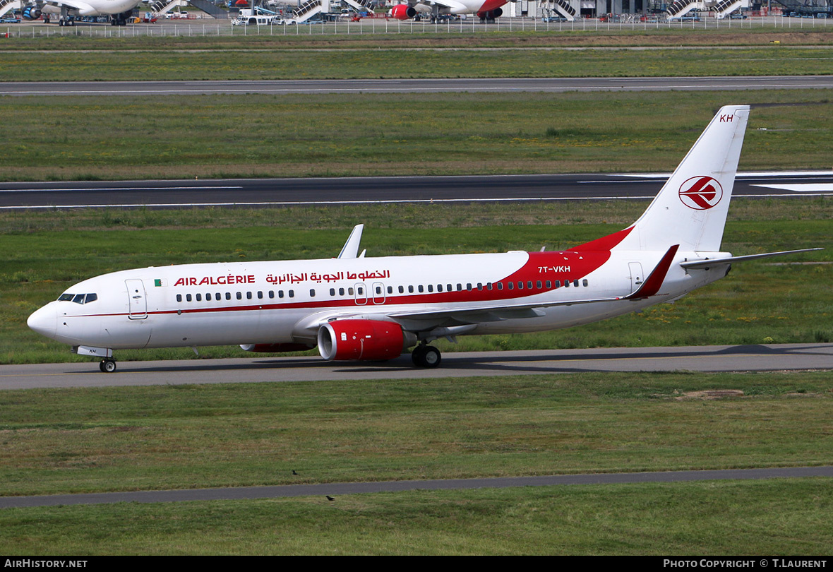 Aircraft Photo of 7T-VKH | Boeing 737-8D6 | Air Algérie | AirHistory.net #156912