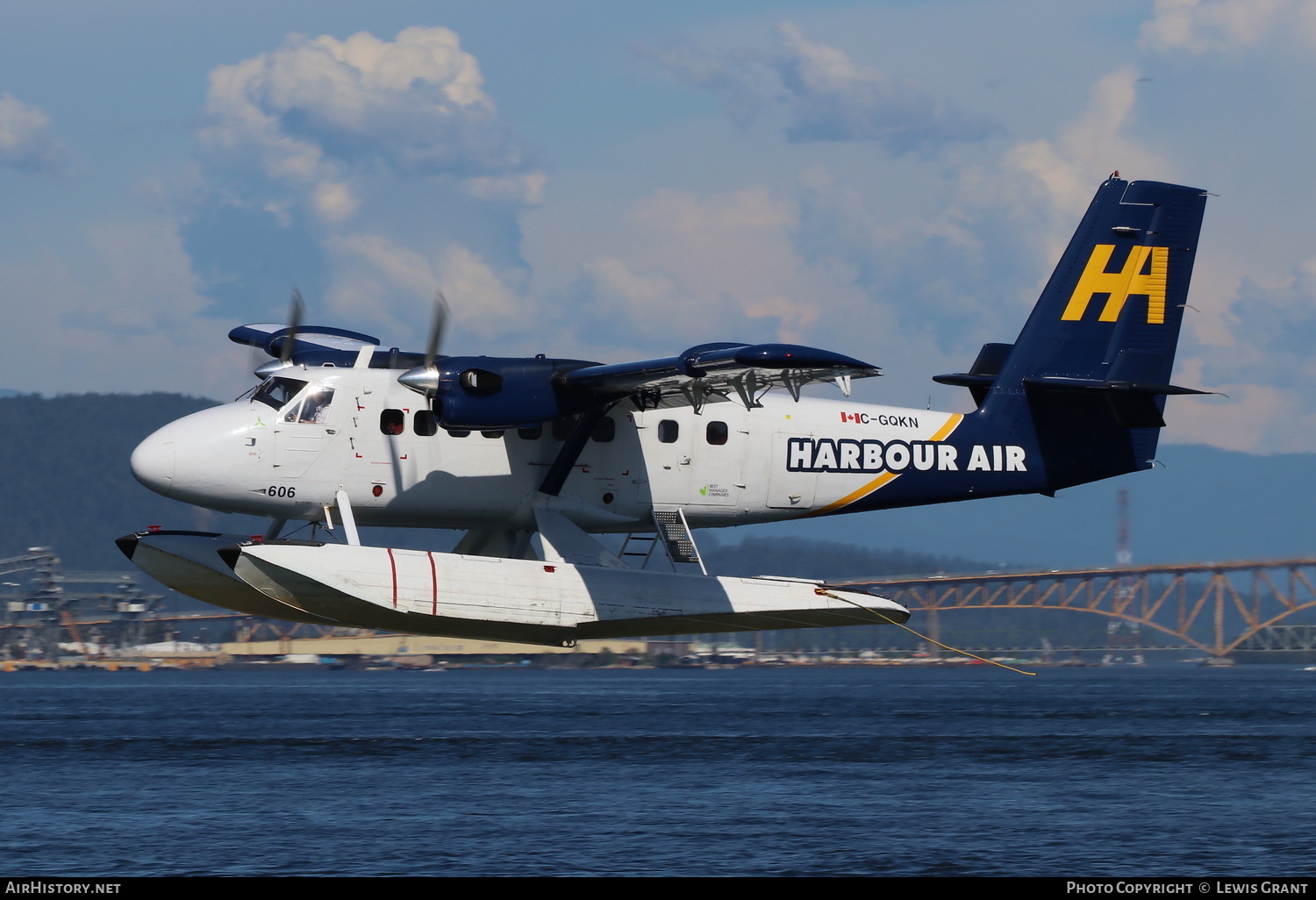 Aircraft Photo of C-GQKN | De Havilland Canada DHC-6-200 Twin Otter | Harbour Air | AirHistory.net #156922