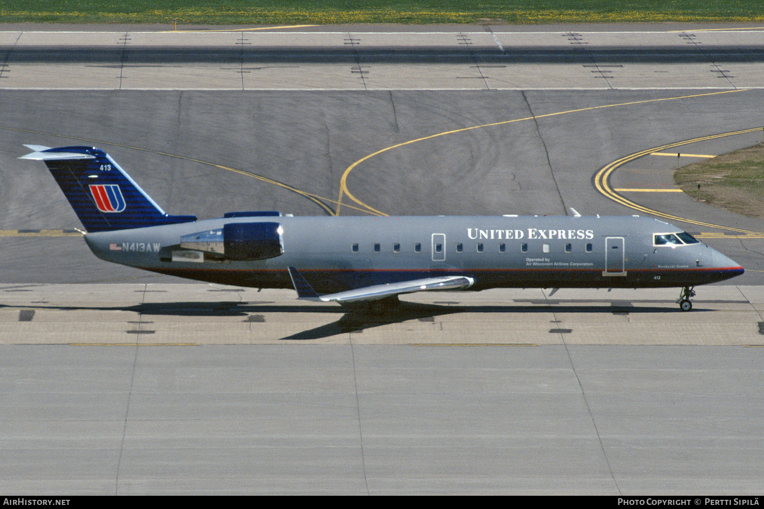 Aircraft Photo of N413AW | Bombardier CRJ-200LR (CL-600-2B19) | United Express | AirHistory.net #156969