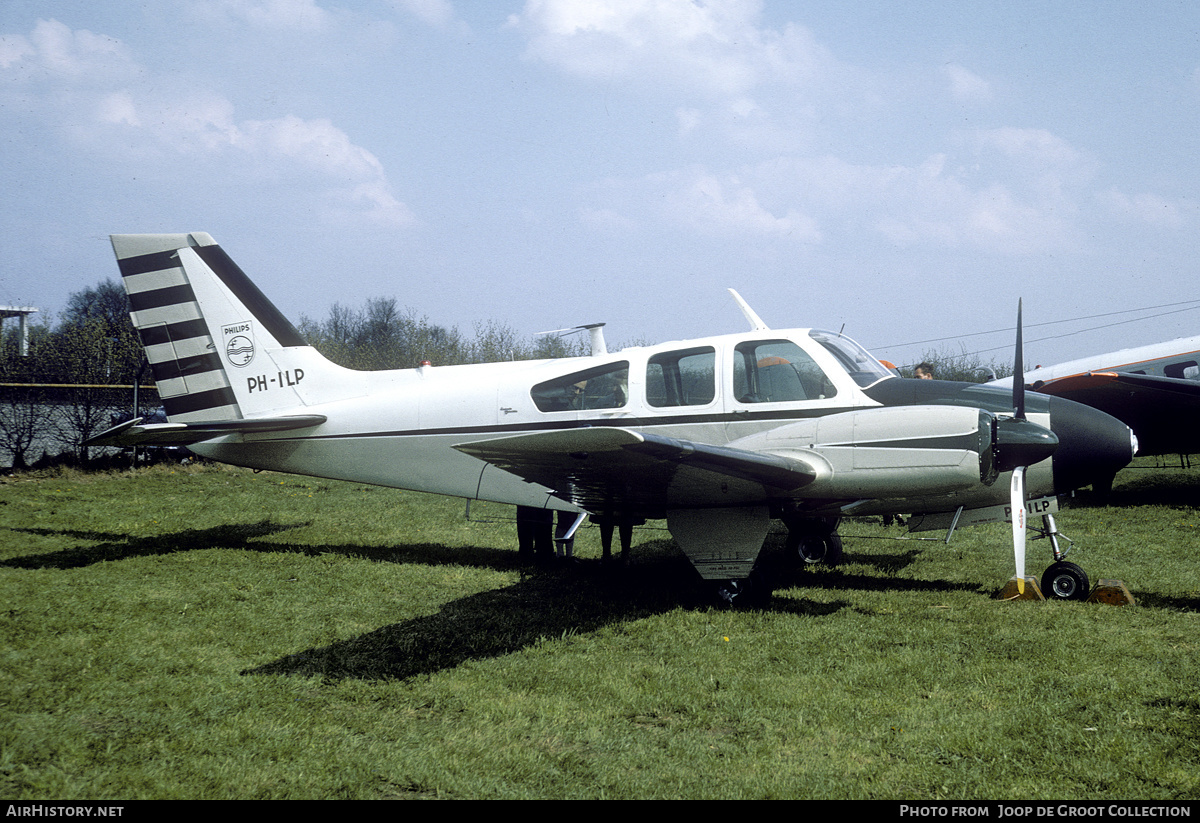 Aircraft Photo of PH-ILP | Beech A55 Baron (95-A55) | Philips | AirHistory.net #156983