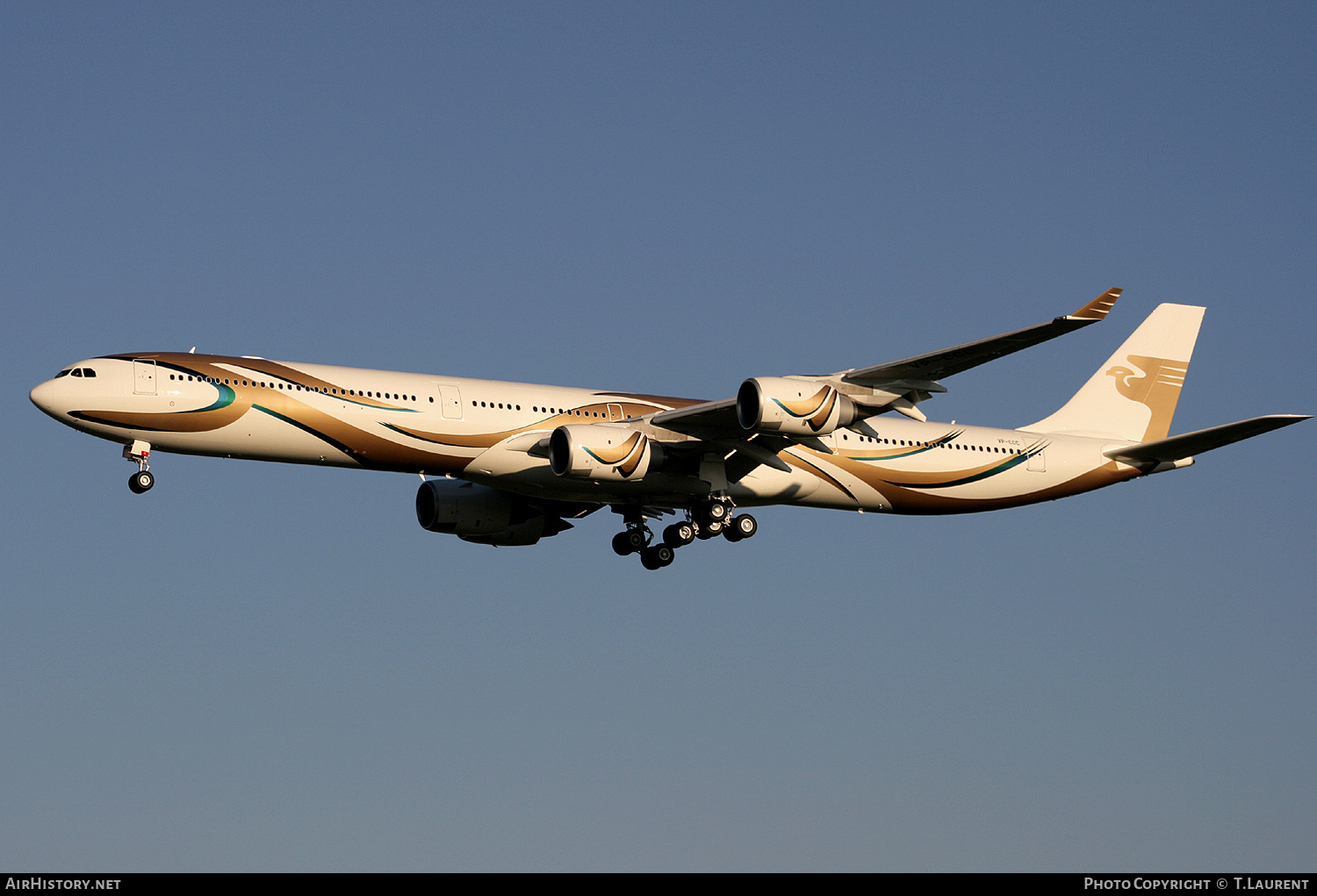 Aircraft Photo of VP-CCC | Airbus ACJ340 (A340-642/CJ) | AirHistory.net #157085