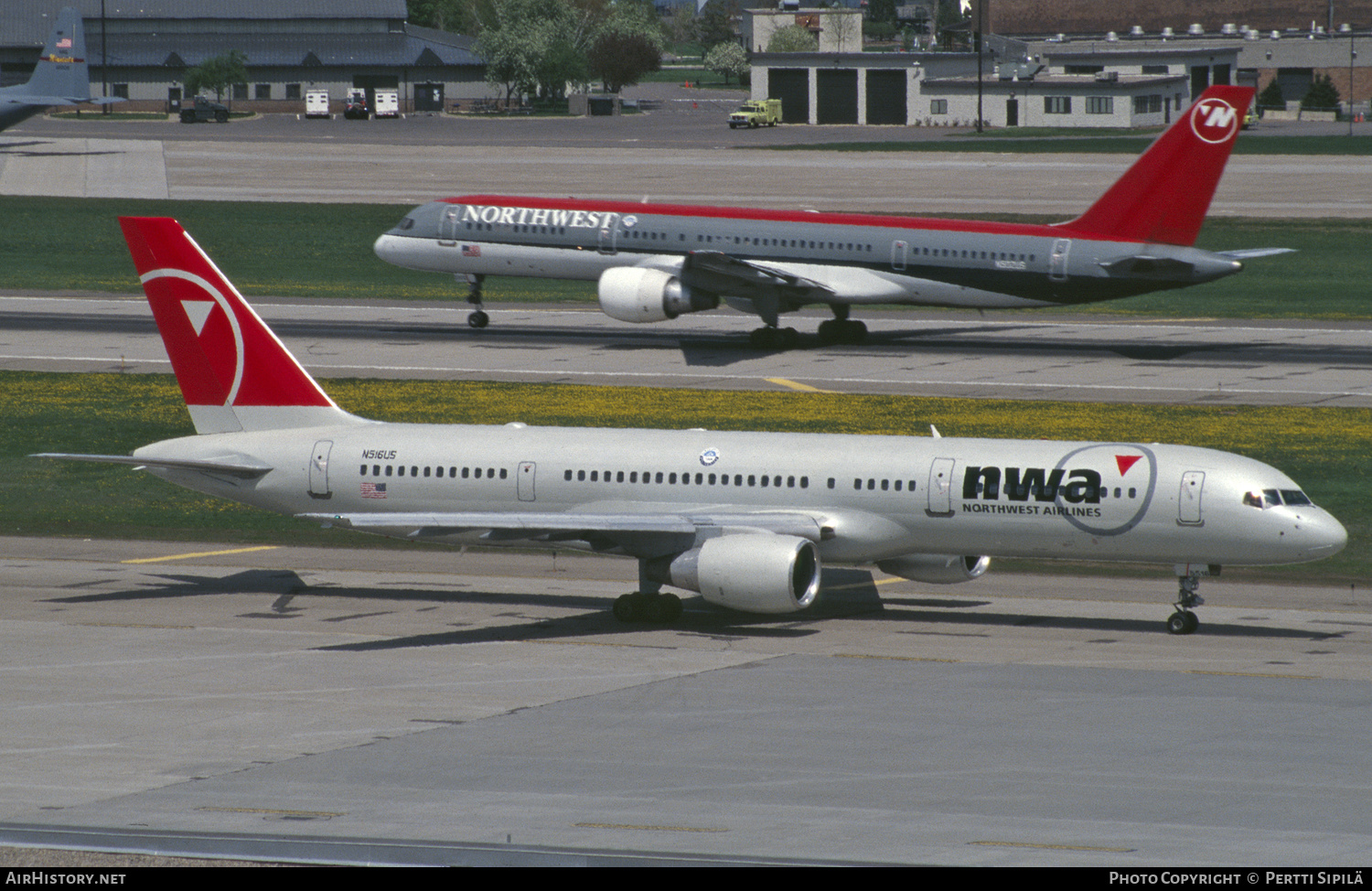 Aircraft Photo of N516US | Boeing 757-251 | Northwest Airlines | AirHistory.net #157116