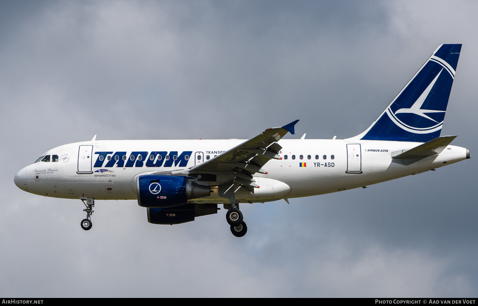 Aircraft Photo of YR-ASD | Airbus A318-111 | TAROM - Transporturile Aeriene Române | AirHistory.net #157286