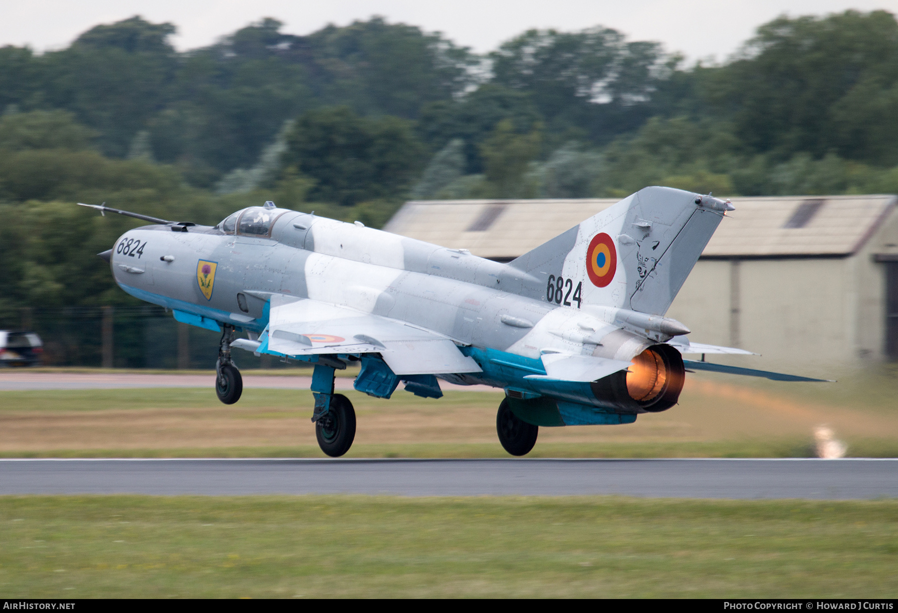 Aircraft Photo of 6824 | Mikoyan-Gurevich MiG-21MF Lancer C | Romania - Air Force | AirHistory.net #157366