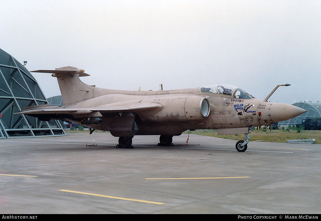 Aircraft Photo of XX885 | Hawker Siddeley Buccaneer S2B | UK - Air Force | AirHistory.net #157369