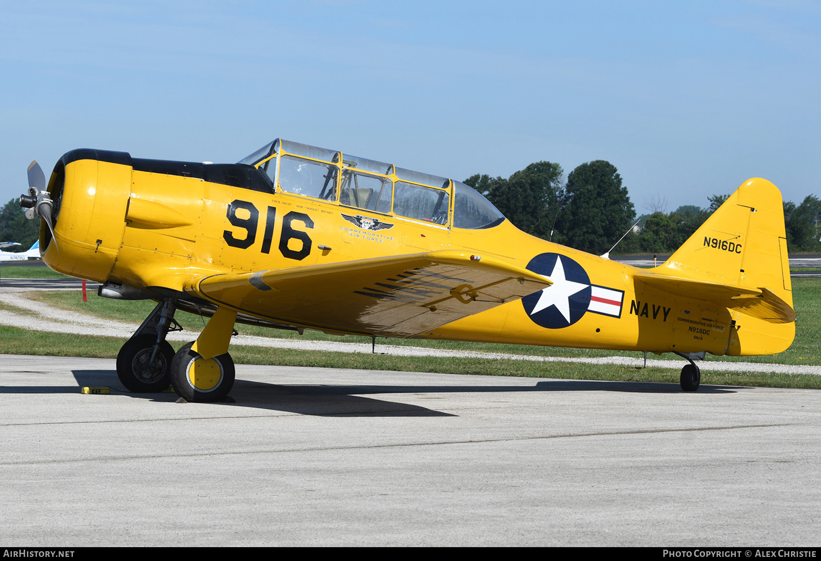 Aircraft Photo of N916DC | North American SNJ-6 Texan | Commemorative Air Force | USA - Navy | AirHistory.net #157411
