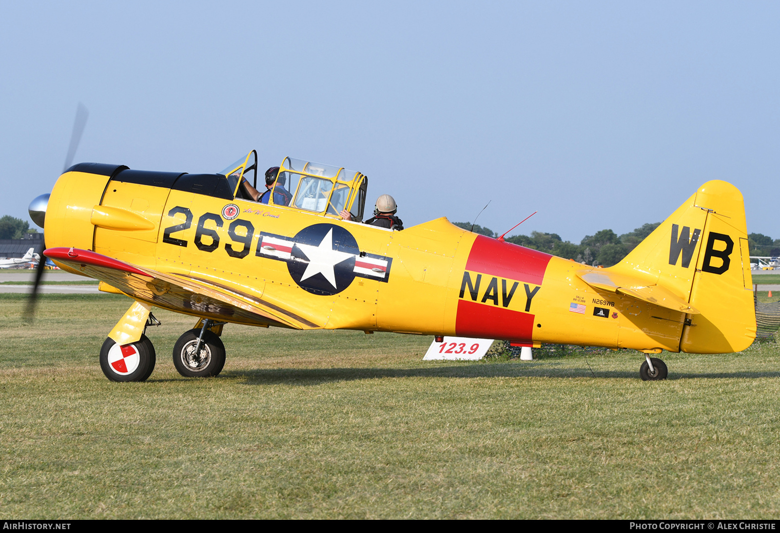 Aircraft Photo of N269WB | North American SNJ-4 Texan | USA - Navy | AirHistory.net #157418