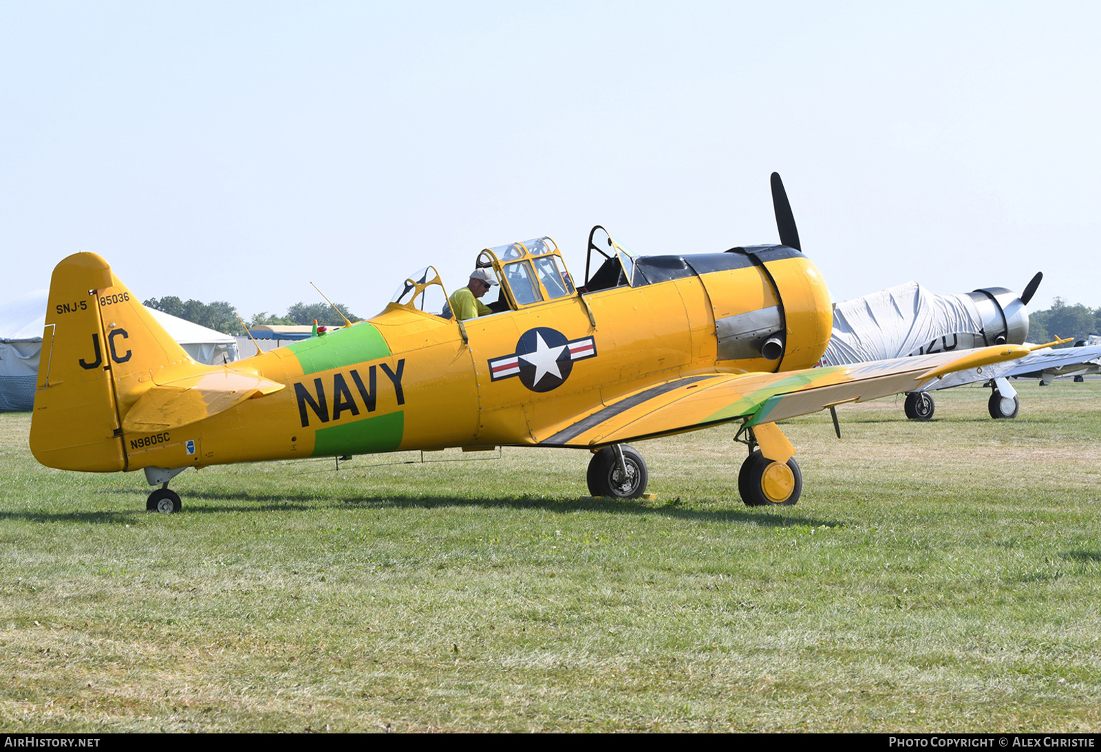 Aircraft Photo of N9805C / 85036 | North American SNJ-5 Texan | USA - Navy | AirHistory.net #157420