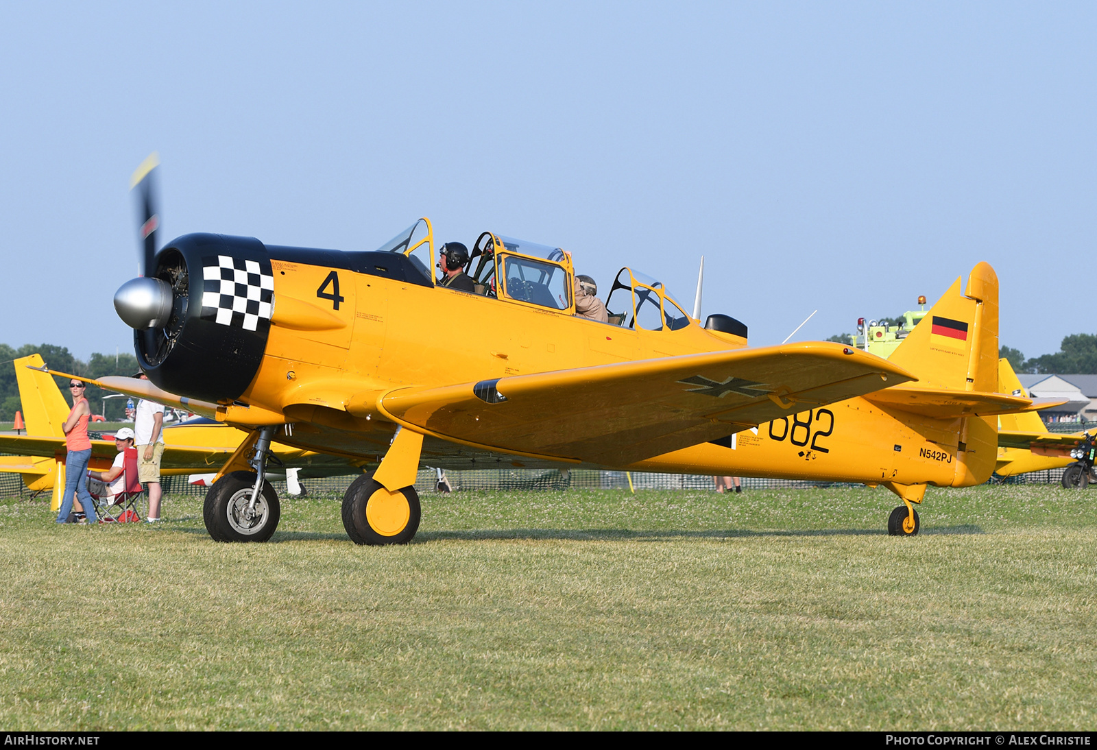 Aircraft Photo of N542PJ / AA-682 | North American T-6J Harvard Mk IV | Germany - Air Force | AirHistory.net #157430