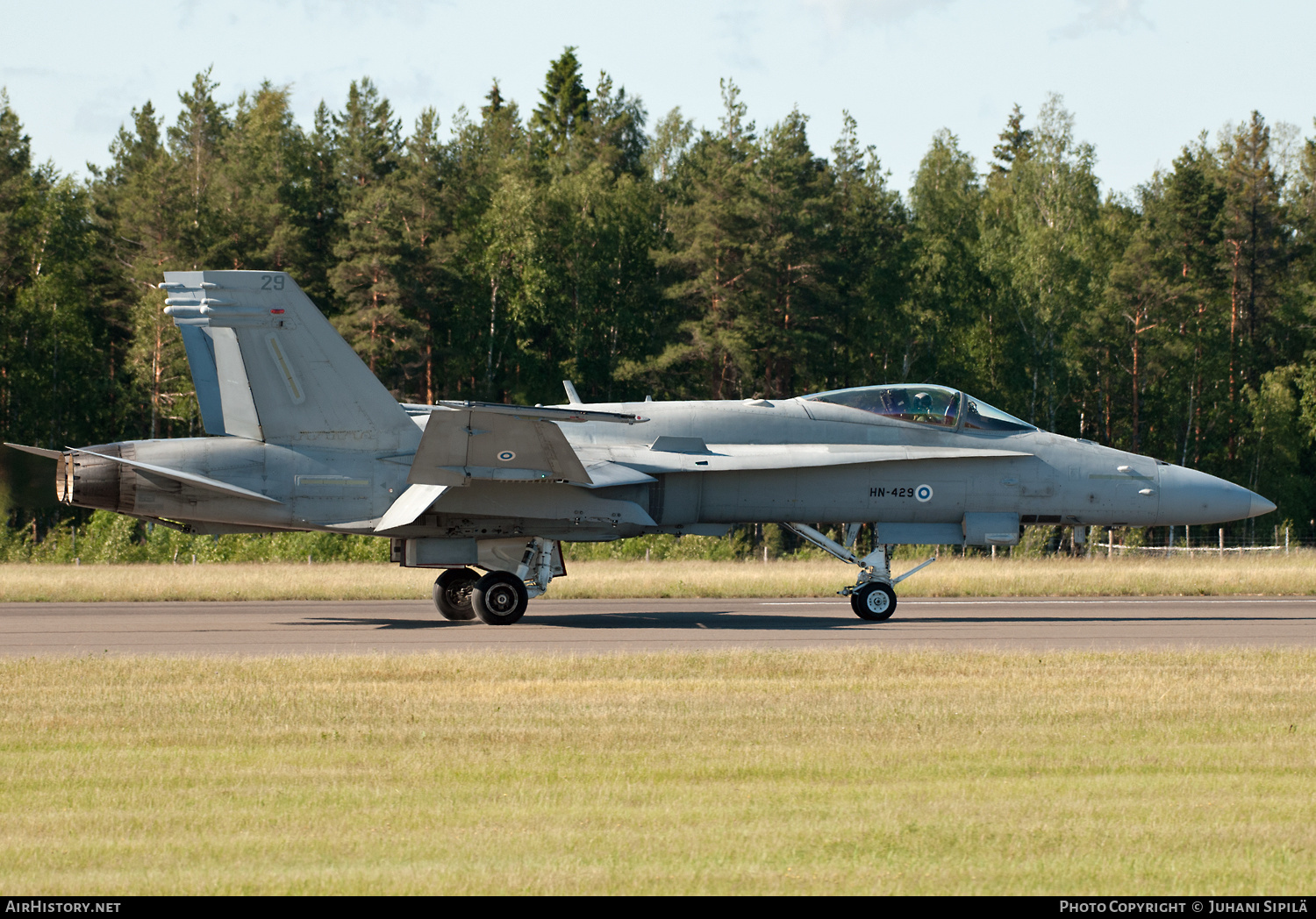 Aircraft Photo of HN-429 | McDonnell Douglas F/A-18C Hornet | Finland - Air Force | AirHistory.net #157458