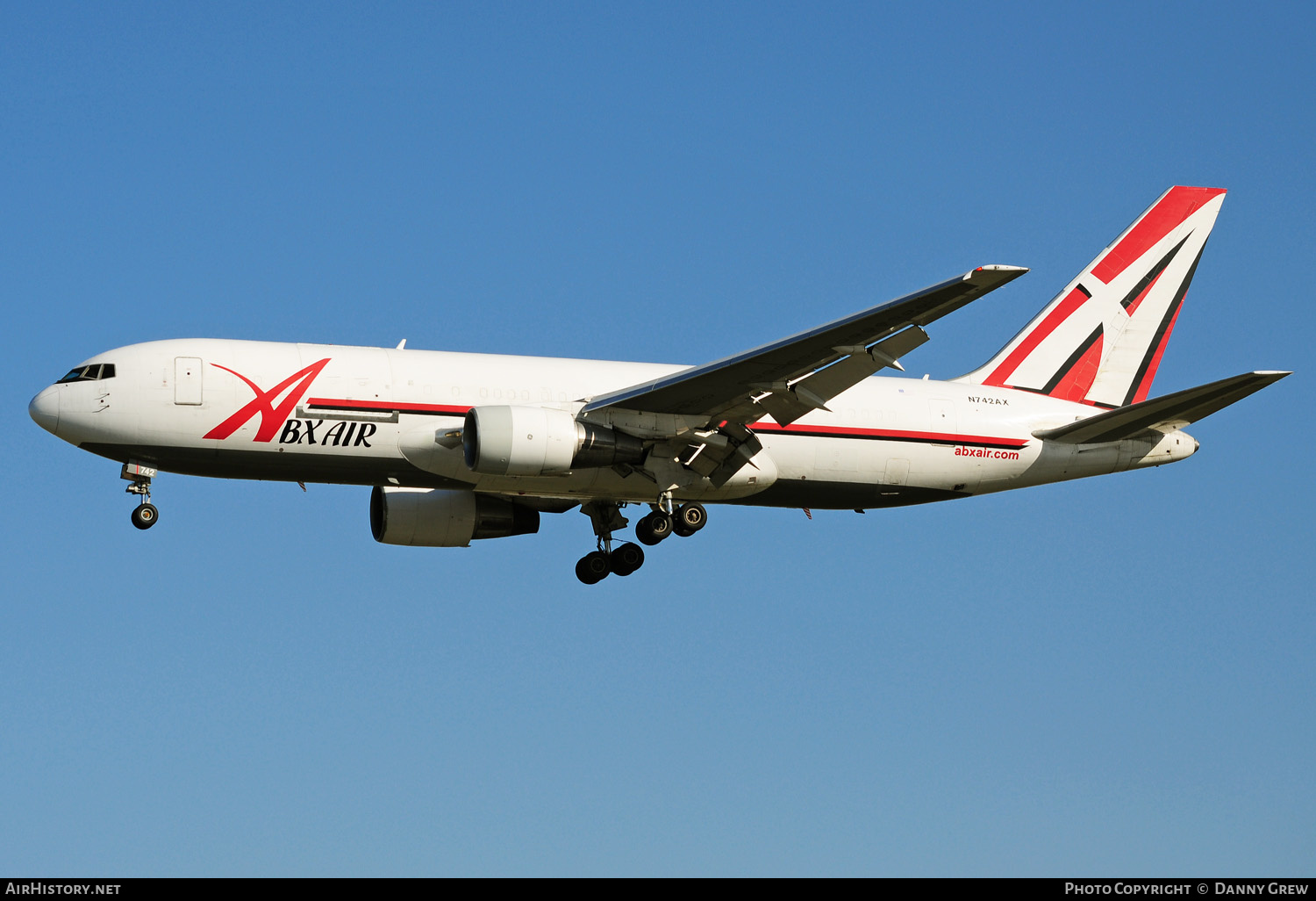 Aircraft Photo of N742AX | Boeing 767-232(BDSF) | ABX Air | AirHistory.net #157470