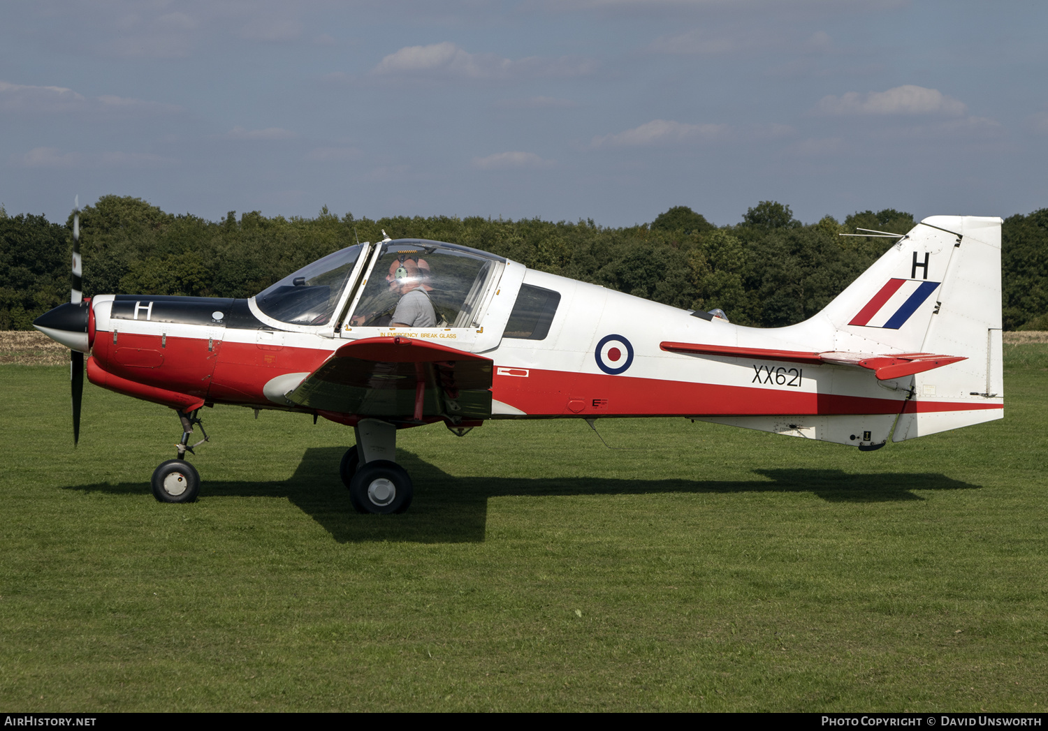 Aircraft Photo of G-CBEF / XX621 | Scottish Aviation Bulldog T1 | UK - Air Force | AirHistory.net #157473