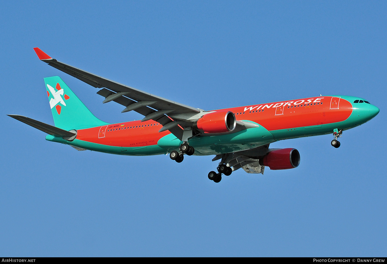 Aircraft Photo of UR-WRQ | Airbus A330-223 | Windrose | AirHistory.net #157502