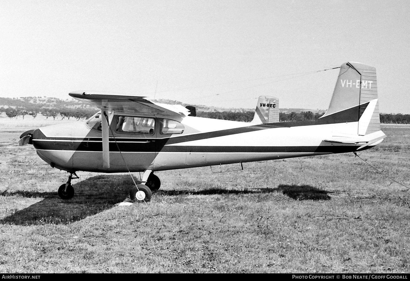 Aircraft Photo of VH-EMT | Cessna 182A | AirHistory.net #157538