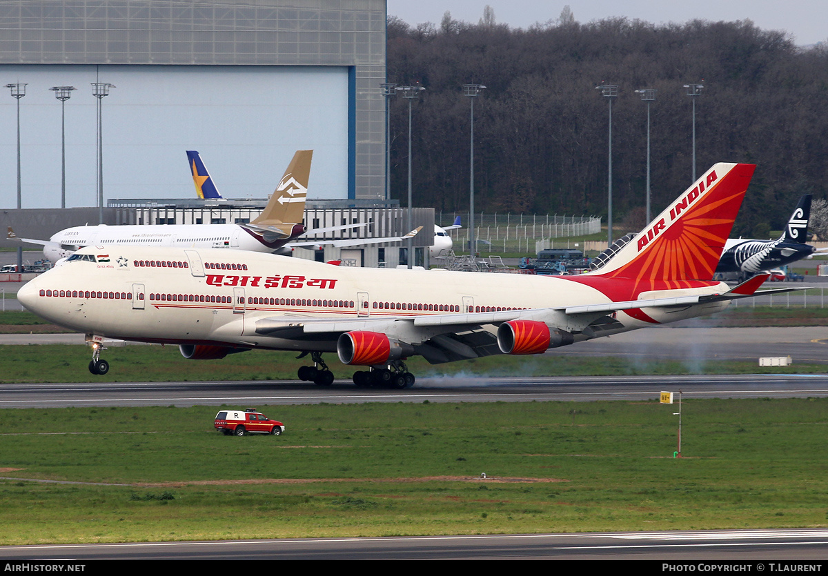 Aircraft Photo of VT-EVB | Boeing 747-437 | Air India | AirHistory.net #157556