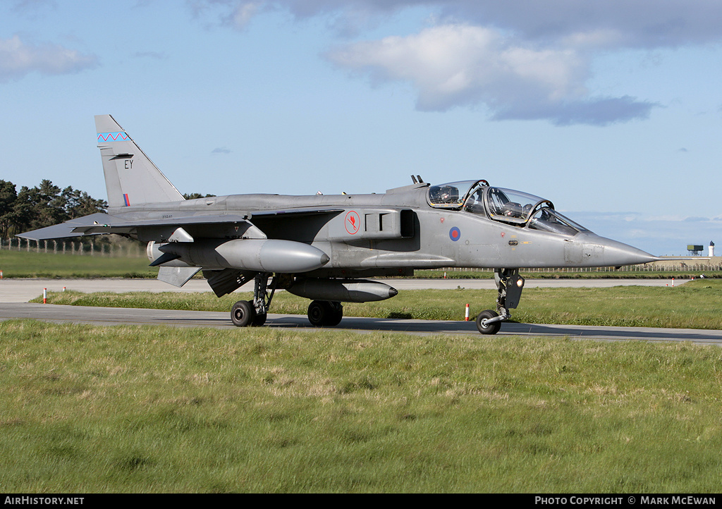 Aircraft Photo of XX840 | Sepecat Jaguar T4 | UK - Air Force | AirHistory.net #157570