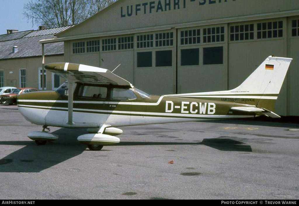 Aircraft Photo of D-ECWB | Reims F172M Skyhawk | AirHistory.net #157599
