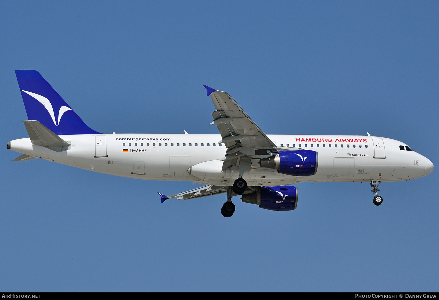 Aircraft Photo of D-AHHF | Airbus A320-214 | Hamburg Airways | AirHistory.net #157694