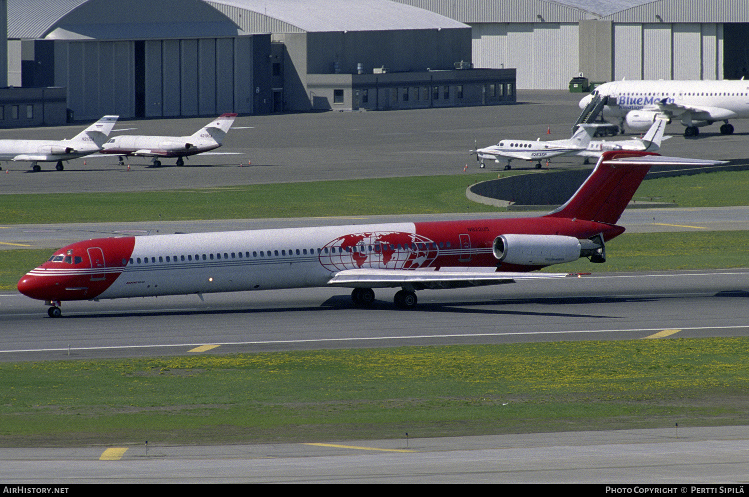 Aircraft Photo of N822US | McDonnell Douglas MD-82 (DC-9-82) | AirHistory.net #157751