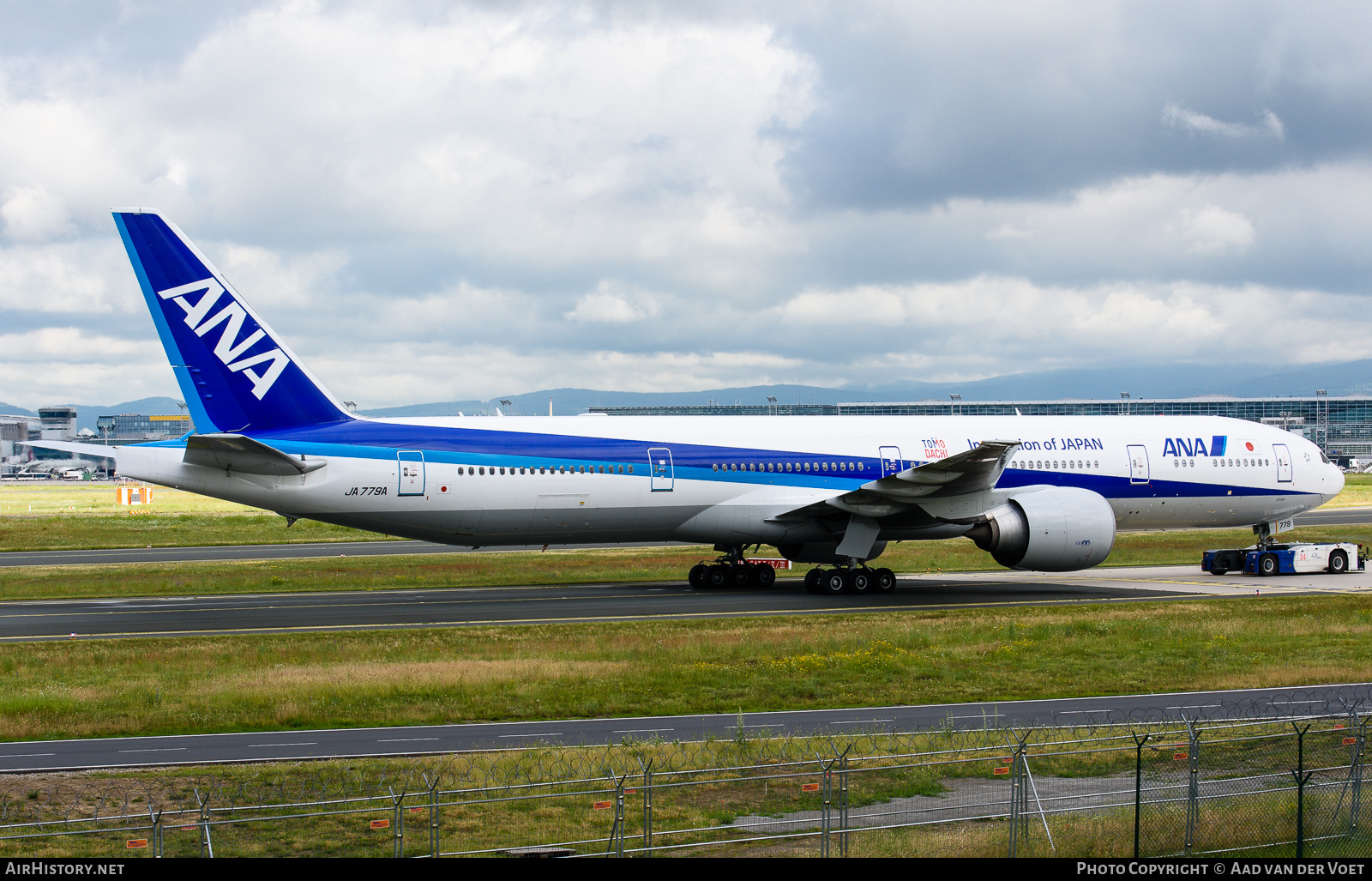 Aircraft Photo of JA779A | Boeing 777-381/ER | All Nippon Airways - ANA | AirHistory.net #157775