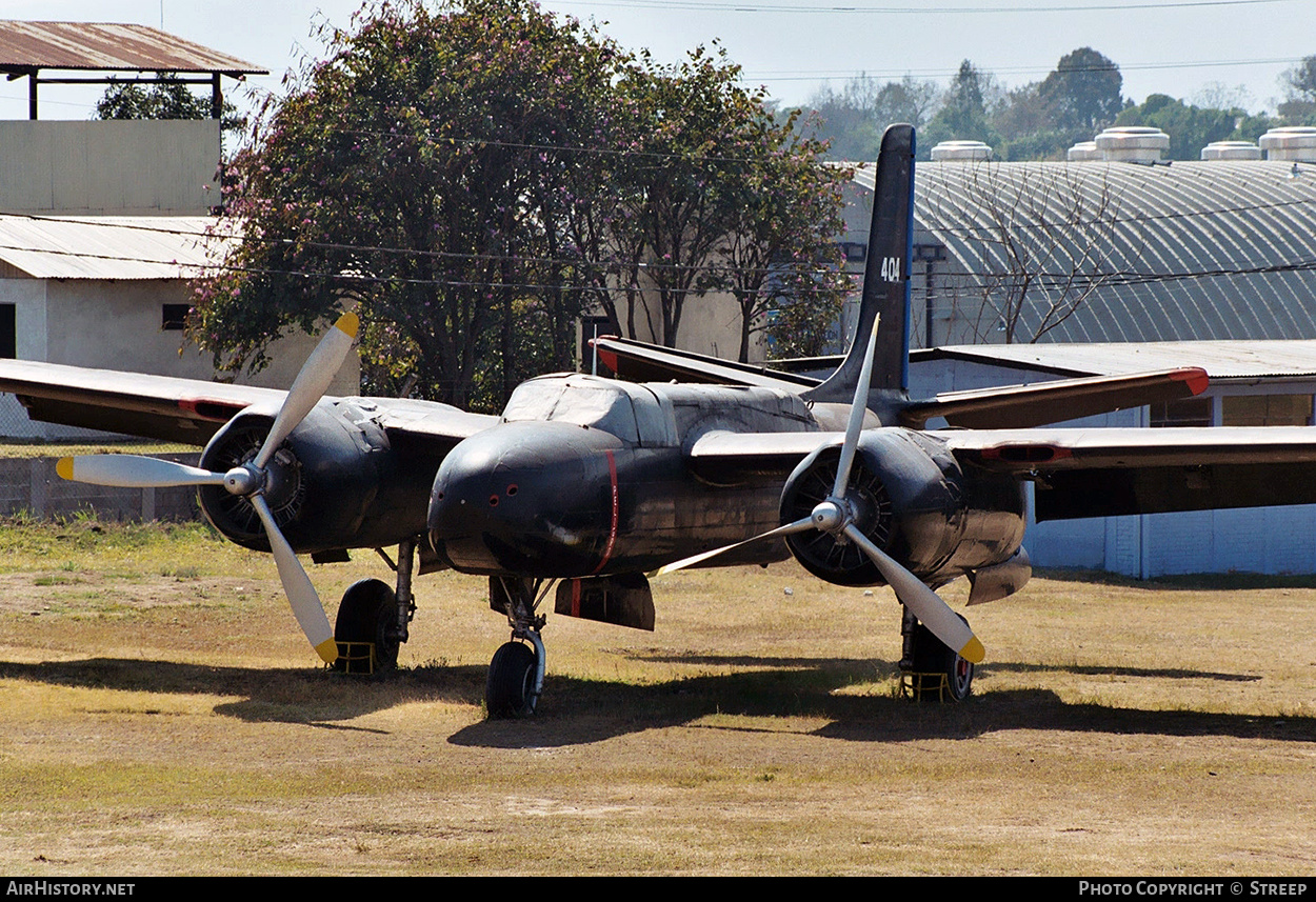 Aircraft Photo of 404 | Douglas A-26C Invader | Guatemala - Air Force | AirHistory.net #157873