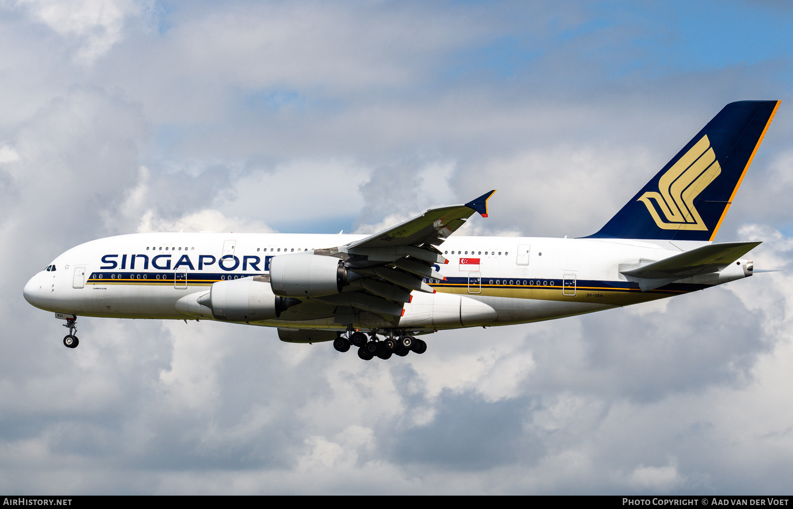 Aircraft Photo of 9V-SKH | Airbus A380-841 | Singapore Airlines | AirHistory.net #157908